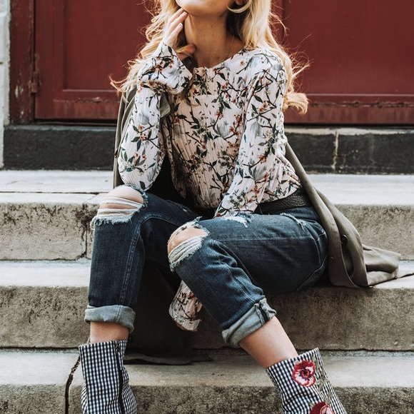 Topshop Print Ruffle Plissé Top - Picture 11 of 13